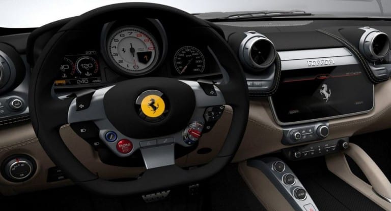 conducir un ferrari